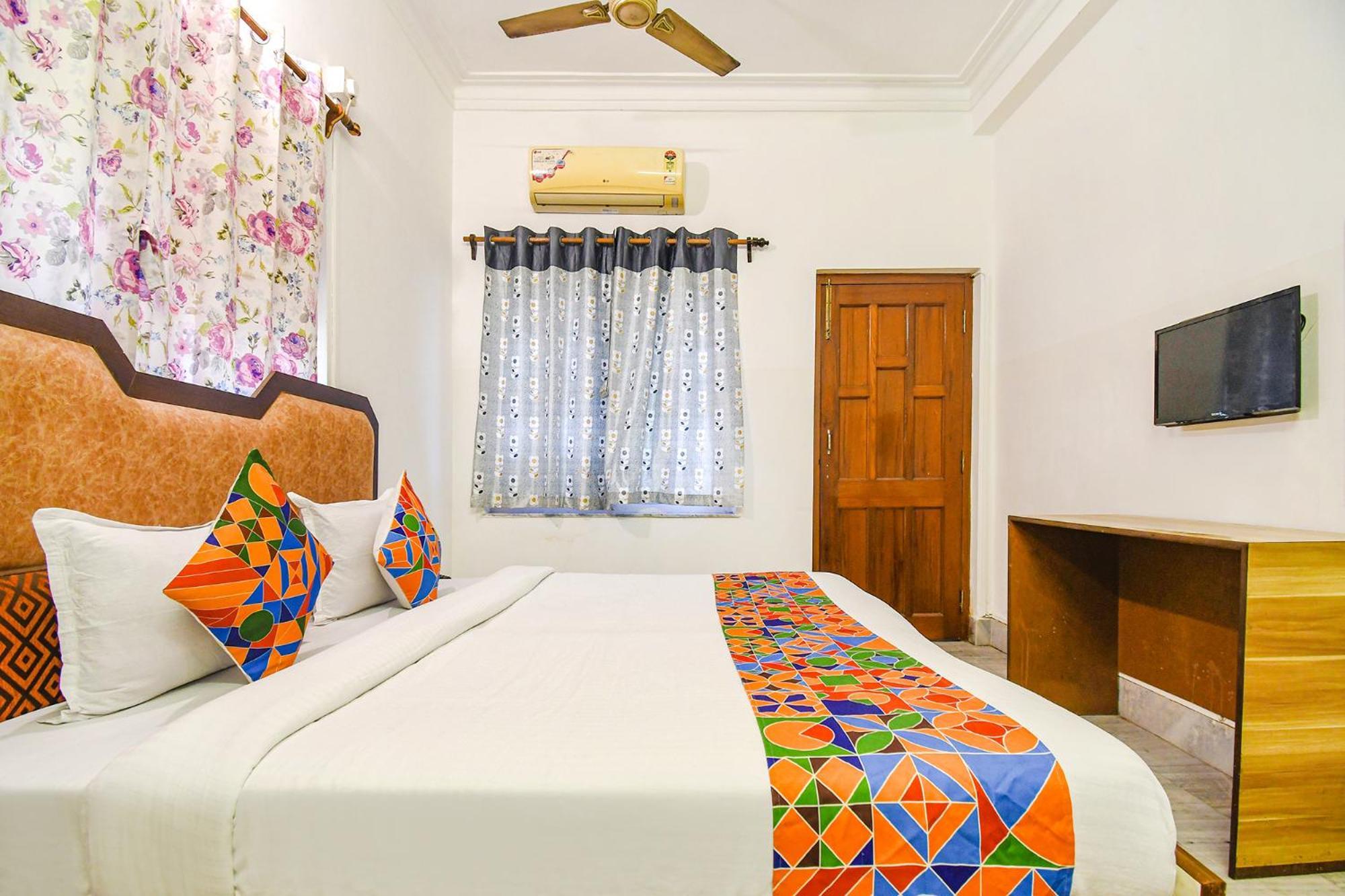 Fabexpress Astoria House Hotel Kolkata Bagian luar foto