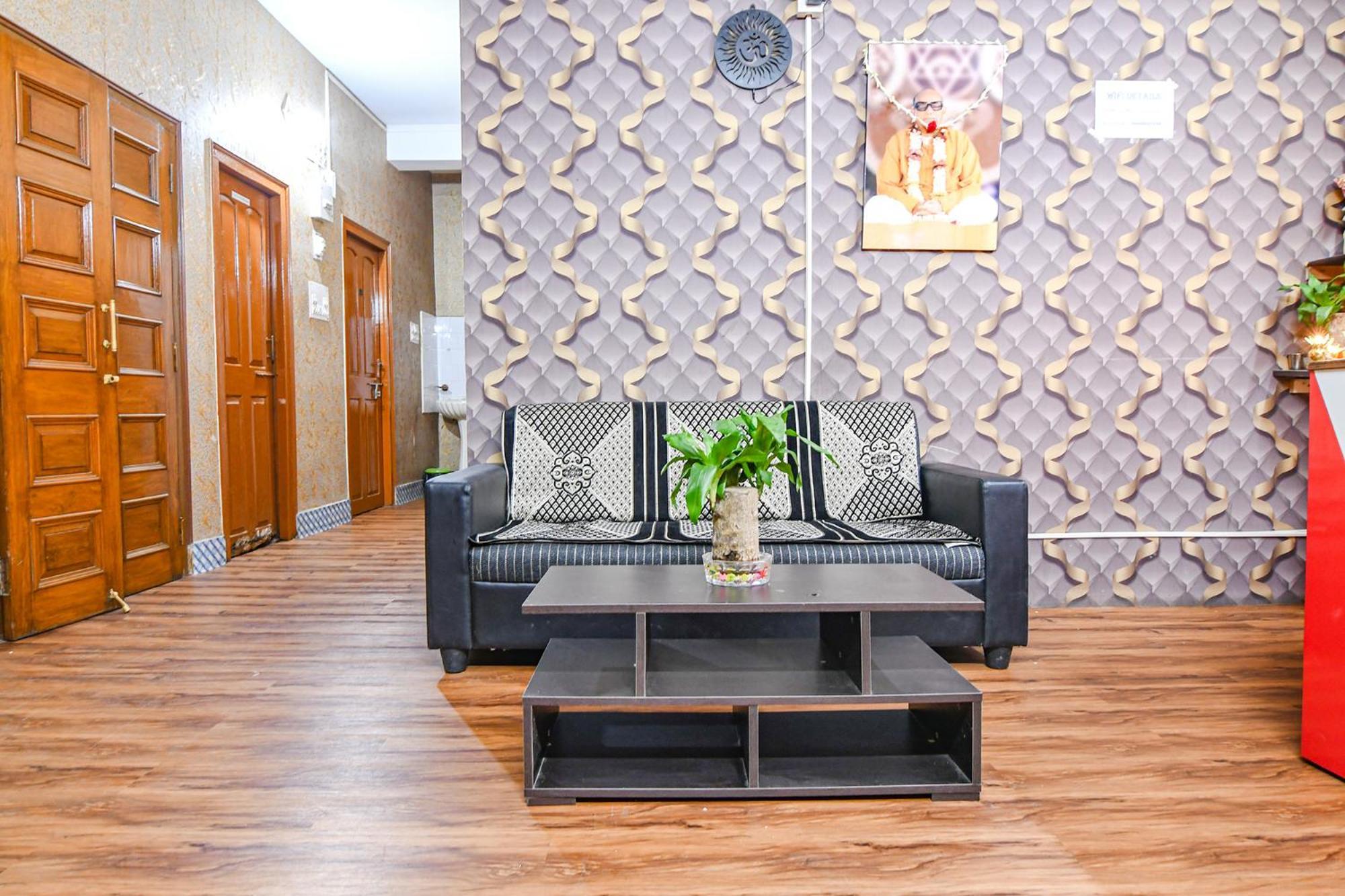Fabexpress Astoria House Hotel Kolkata Bagian luar foto