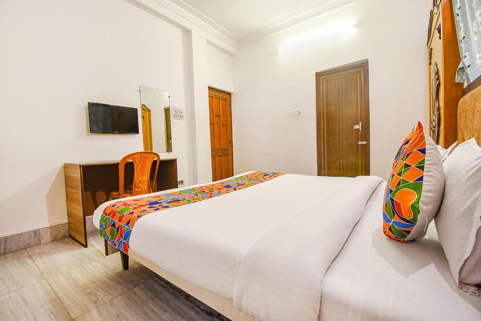 Fabexpress Astoria House Hotel Kolkata Bagian luar foto